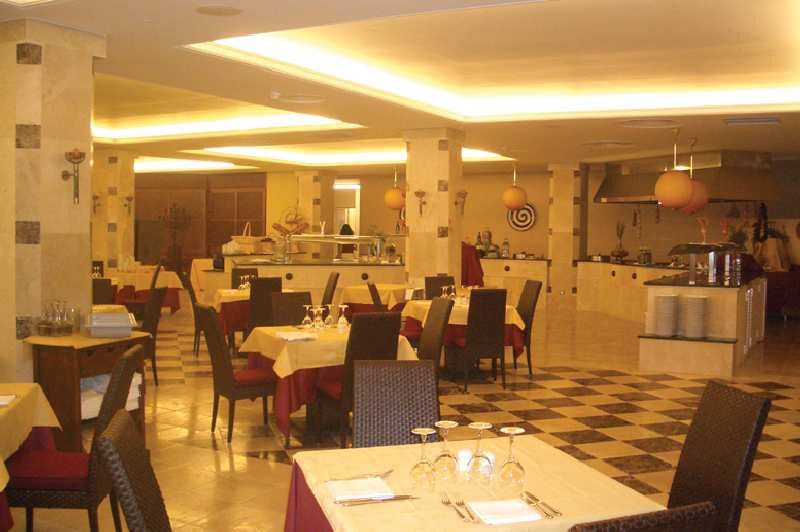 Pierre & Vacances Estepona Exterior photo