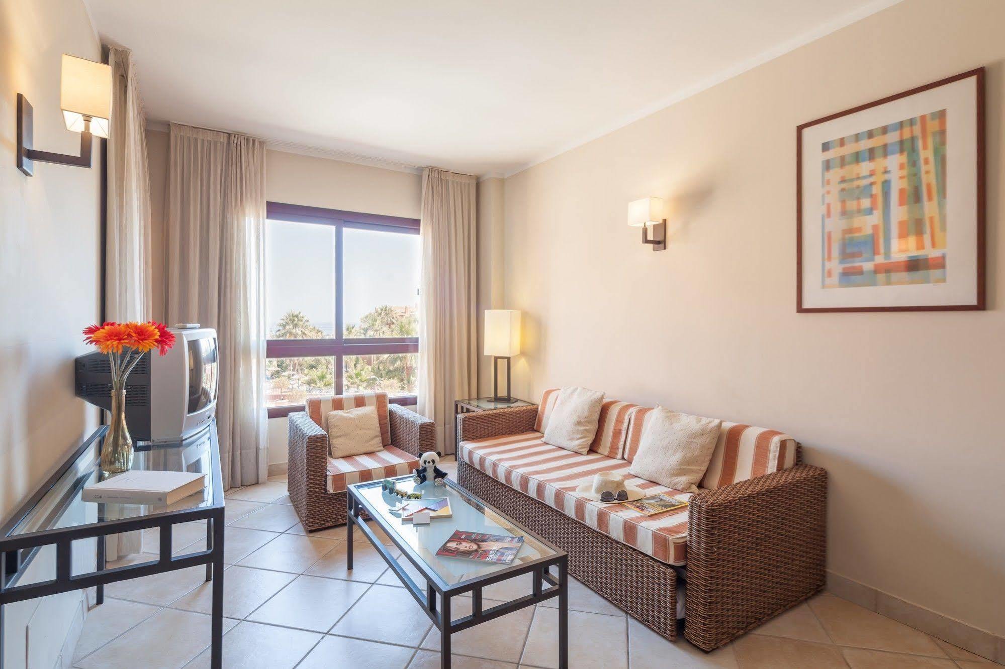 Pierre & Vacances Estepona Exterior photo